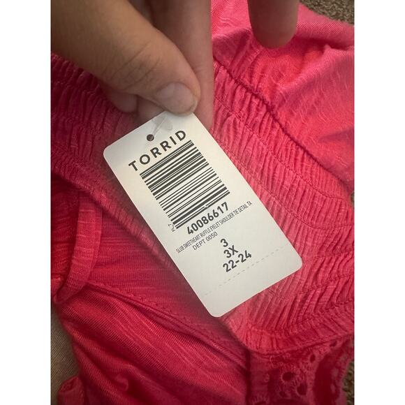 Torrid Pink Ruffle Eyelet Shoulder 3X - Picture 4 of 4